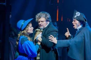 382558_10151627584858472_1591544402_n